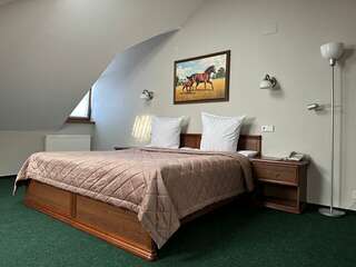 Гостиница Мономах Владимир-0