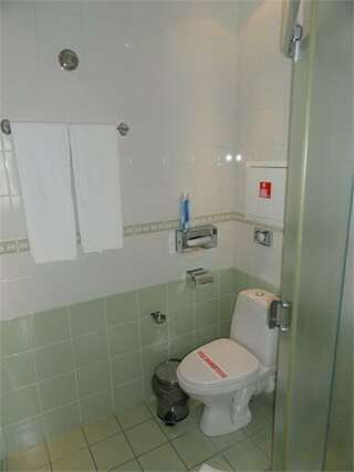 Гостиница Мономах Владимир Джуниор сюит-9