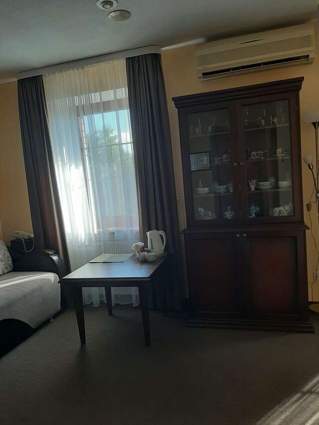 Гостиница Мономах Владимир-115