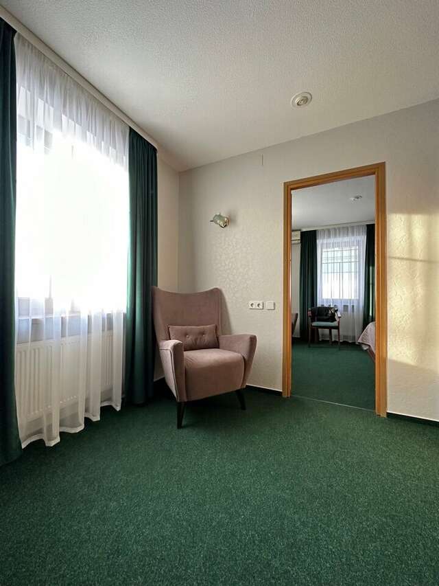 Гостиница Мономах Владимир-79